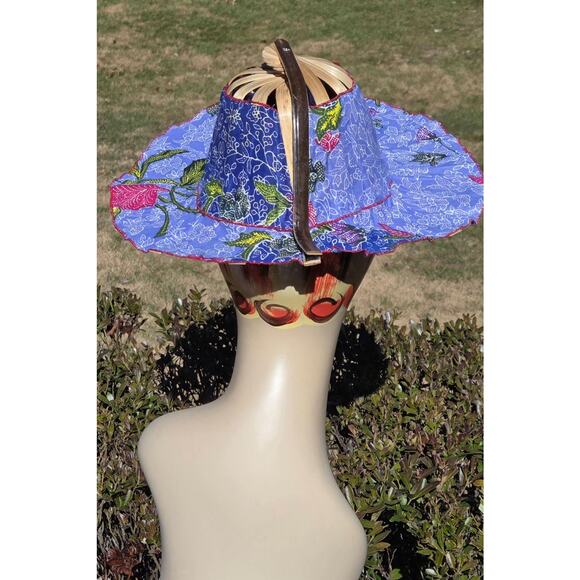 VTG Collapsible Bamboo Travel Hat Folding Packable Sun Hat Blue Floral Batik - Picture 7 of 11